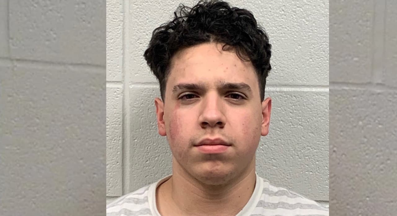 Acusan a joven de 19 años de Illinois de desaparecer a 3 niños de Ohio