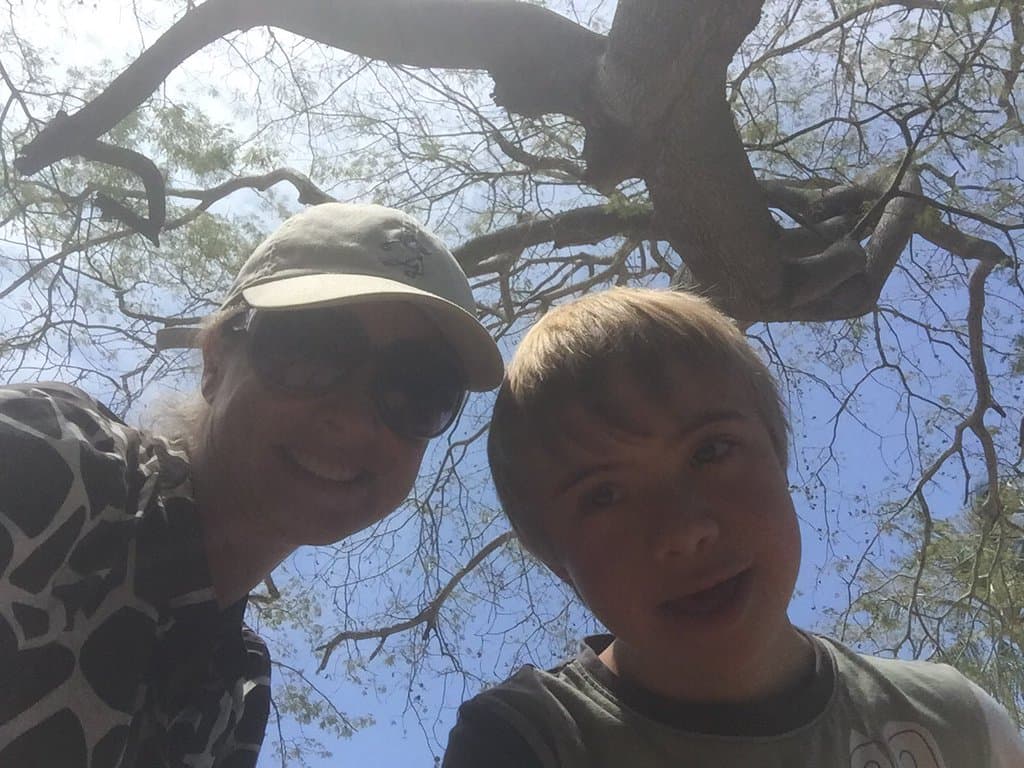 Con una bella imagen de ella y su hijo escribió "Feliz Día Internacional del Síndrome del Amor❤️".