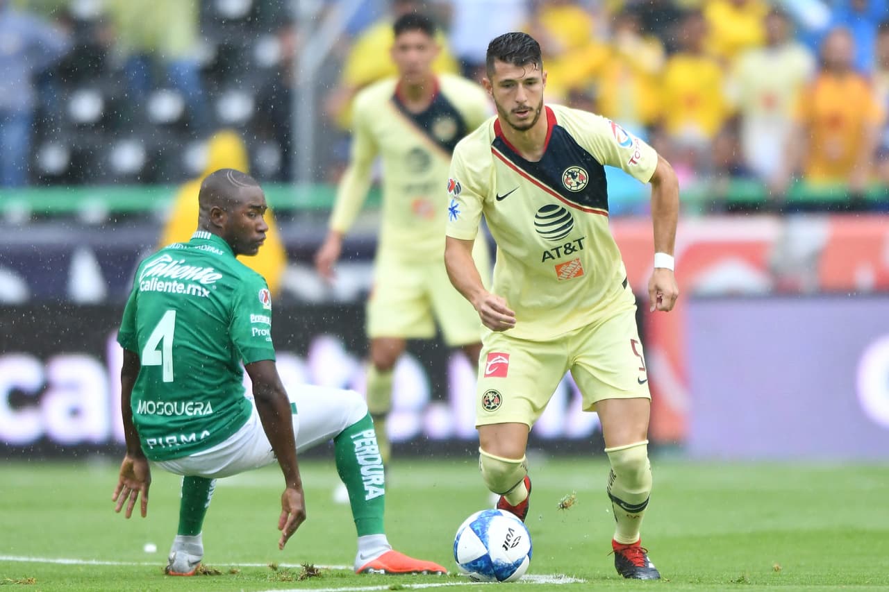 Anteriormente, Guido Rodríguez había jugado en River Plate, Defensa y Justicia (ambos en Argentina) y en Xolos de Tijuana. Para el Apertura 2017 se incorporó al América.