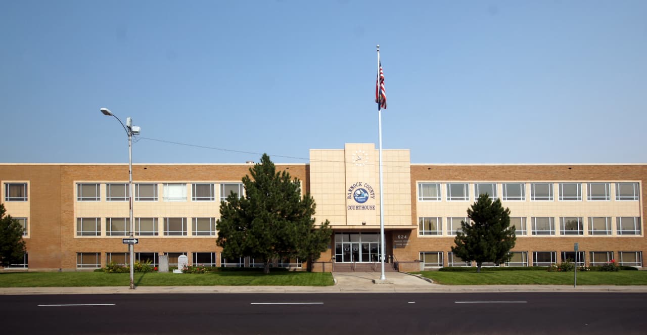 <b>Pocatello, Idaho</b>
<br>
<br>Días promedio de las viviendas en el mercado: 16.
<br>
<br>Precio promedio de cotización: 369,000 dólares.
<br>
<br>Ofertas activas en julio de 2021: 177.
<br>
<br>Tamaño promedio de las viviendas en venta: 2,376 pies cuadrados.
<br>