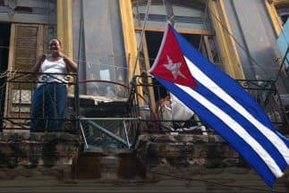 De acuerdo con el documento del DOT, Swift Air brindará servicios a las compañías Xael Charters, Cubazul, Aerocuba y Havana Air, desde Miami, Fort Myers y Tampa. 
<br>