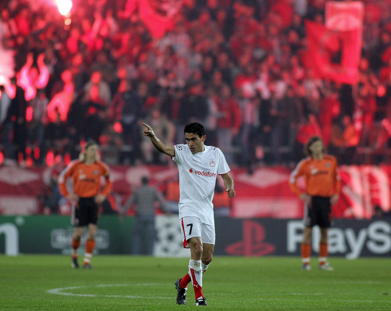 4. Nery Castillo: 16.8 millones de dólares (Olympiacos compra a Shahktar Donetsk)