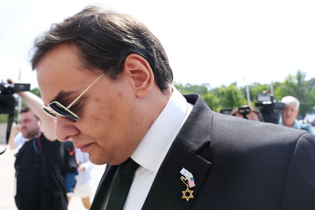 Durante su audiencia de sentencia, Santos 
<b>expresó remordimiento, pero los fiscales cuestionaron la sinceridad de su arrepentimiento.</b>