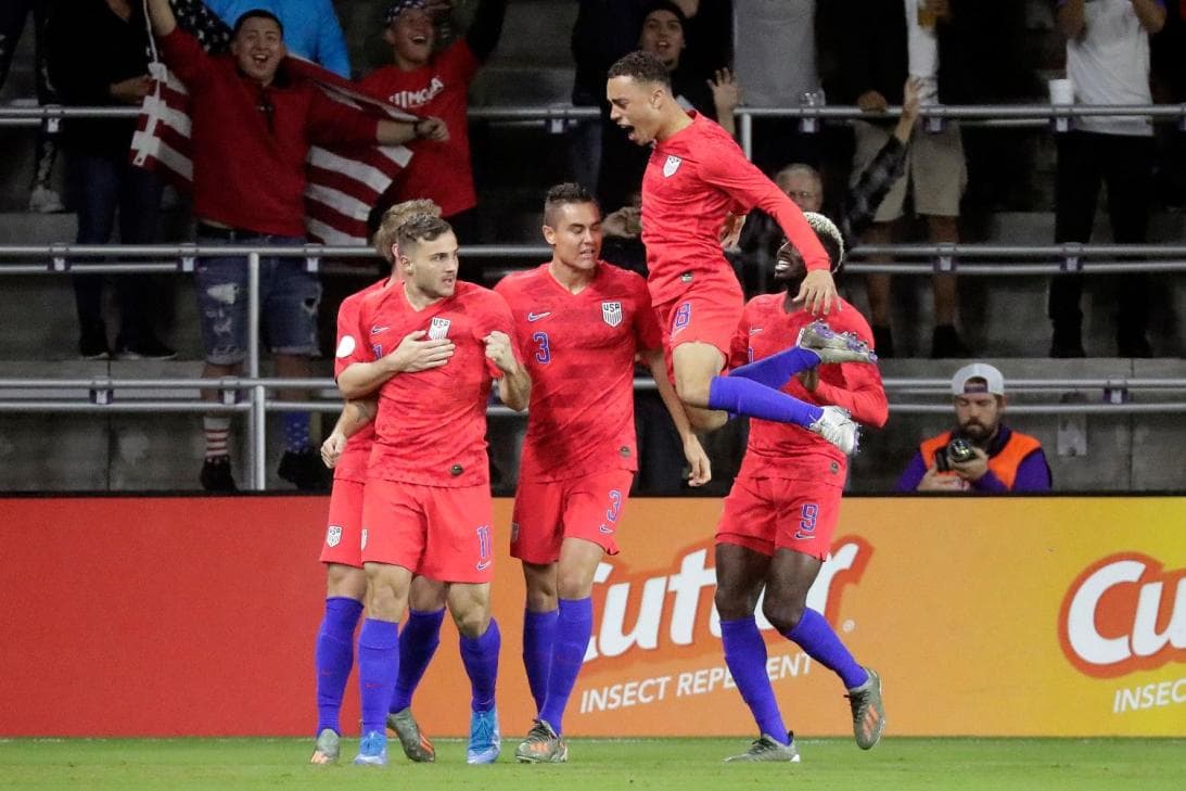 Estados Unidos 
<b>4-1</b> Canadá.