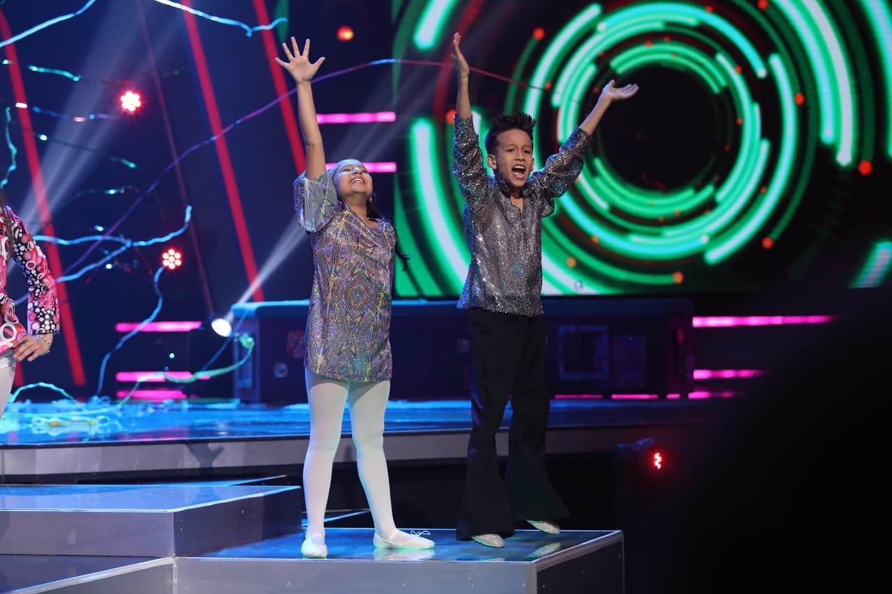 Al ritmo de 'I will survive', los peques demostraron su talento en la pista.
