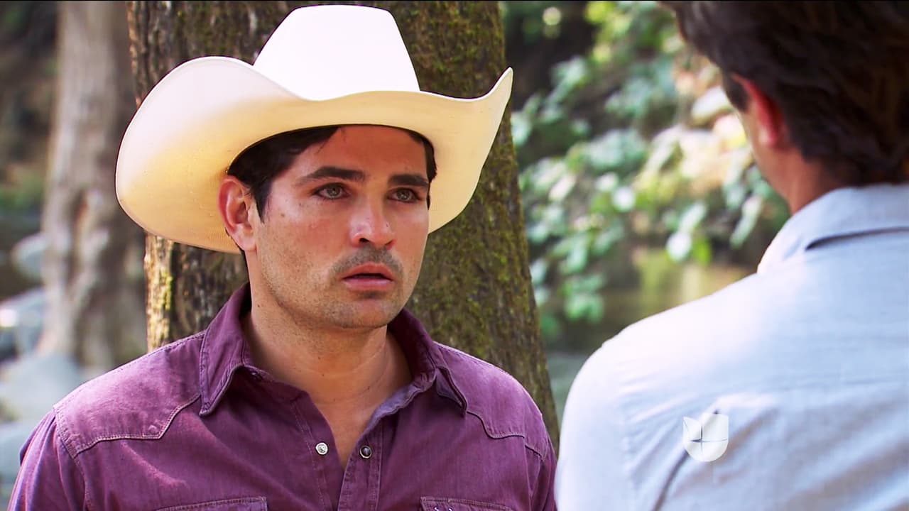 Sus ojos se llenaron de tristeza y de furia.