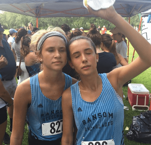 "Súper tiempo, súper cansadas. Son unas campeonas", escribió el orgulloso papá.