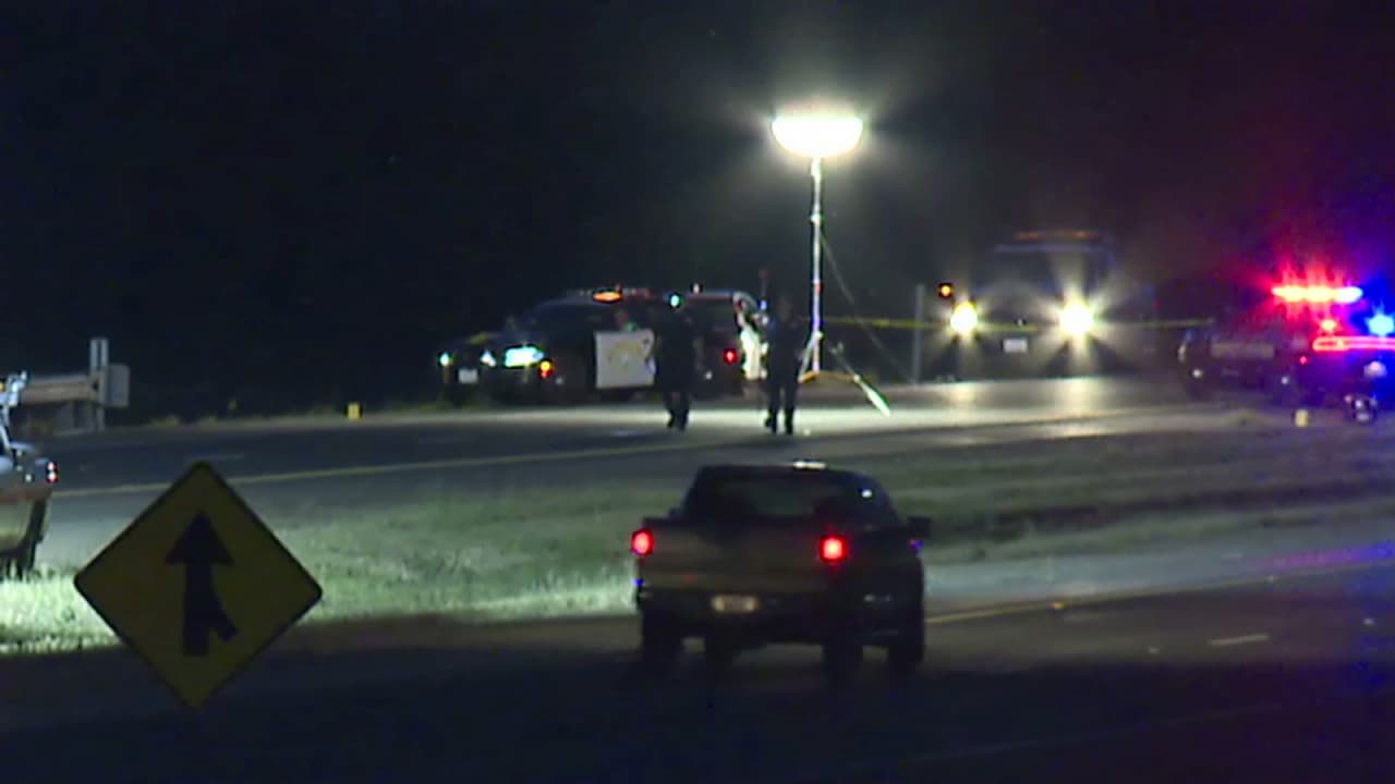 Según el alguacil del condado Yuba, todo empezó con una discusión entre los pasajeros de ambos autos en la ciudad de Marysville.