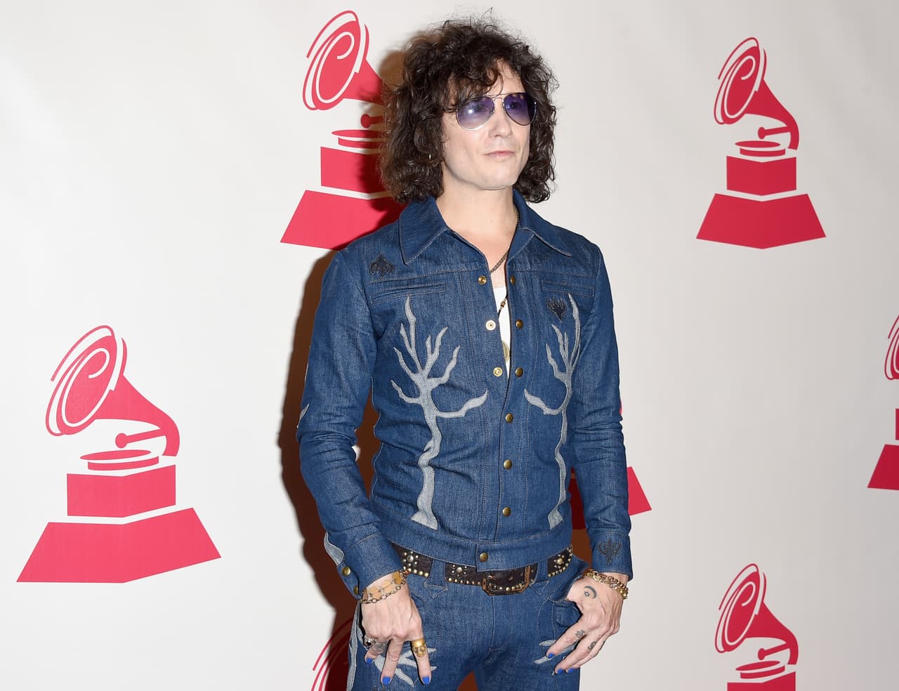 Otra gran figura del rock en español, Enrique Bunbury, listo para brillar en la gala de la Academia.