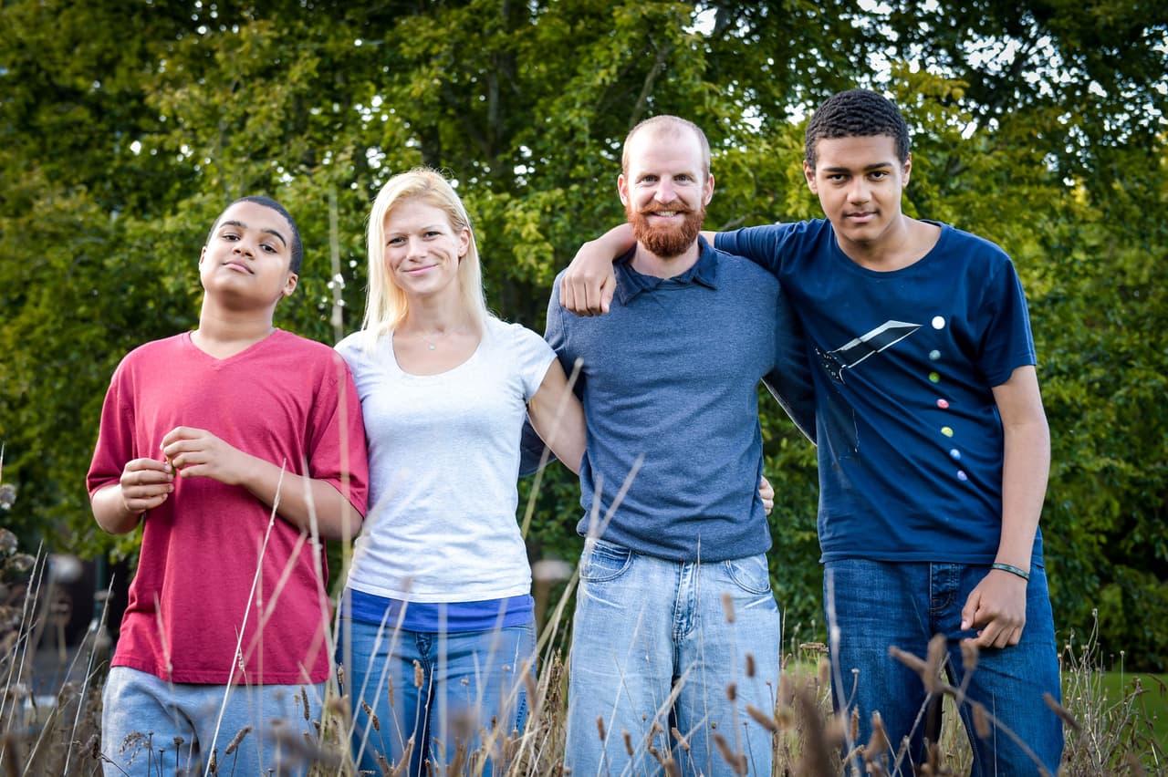 Tiene un nuevo objetivo: ¡mantenerse en movimiento mientras disfruta a su familia!