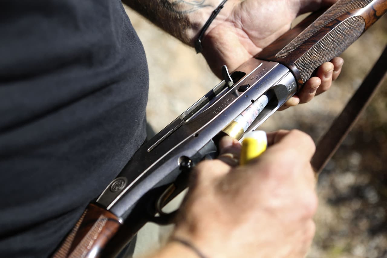 Encuentra más sobre los requisitos de cacería y recursos en Carolina del Norte, 
<b><a href="https://www.ncwildlife.org/Hunting/Hunting-in-North-Carolina#89841829-new-to-hunting " target="_blank">aquí</a></b>.