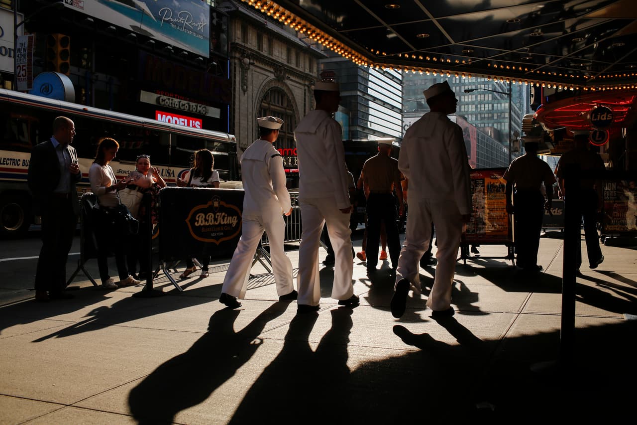 Hasta el lunes se celebra la Semana Naval en NYC.