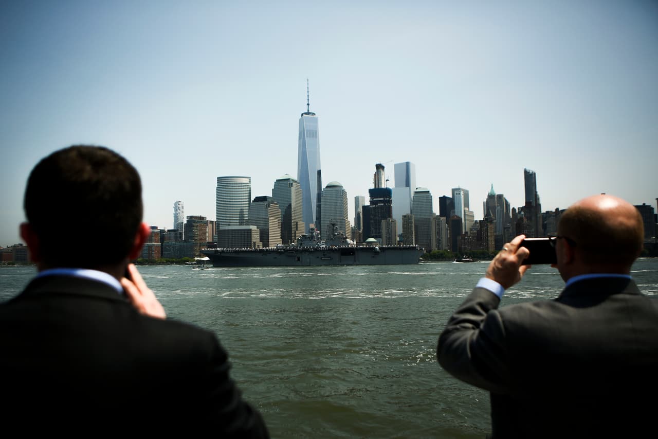 Se esperan más de 1,500 marineros y guardacostas en los eventos.