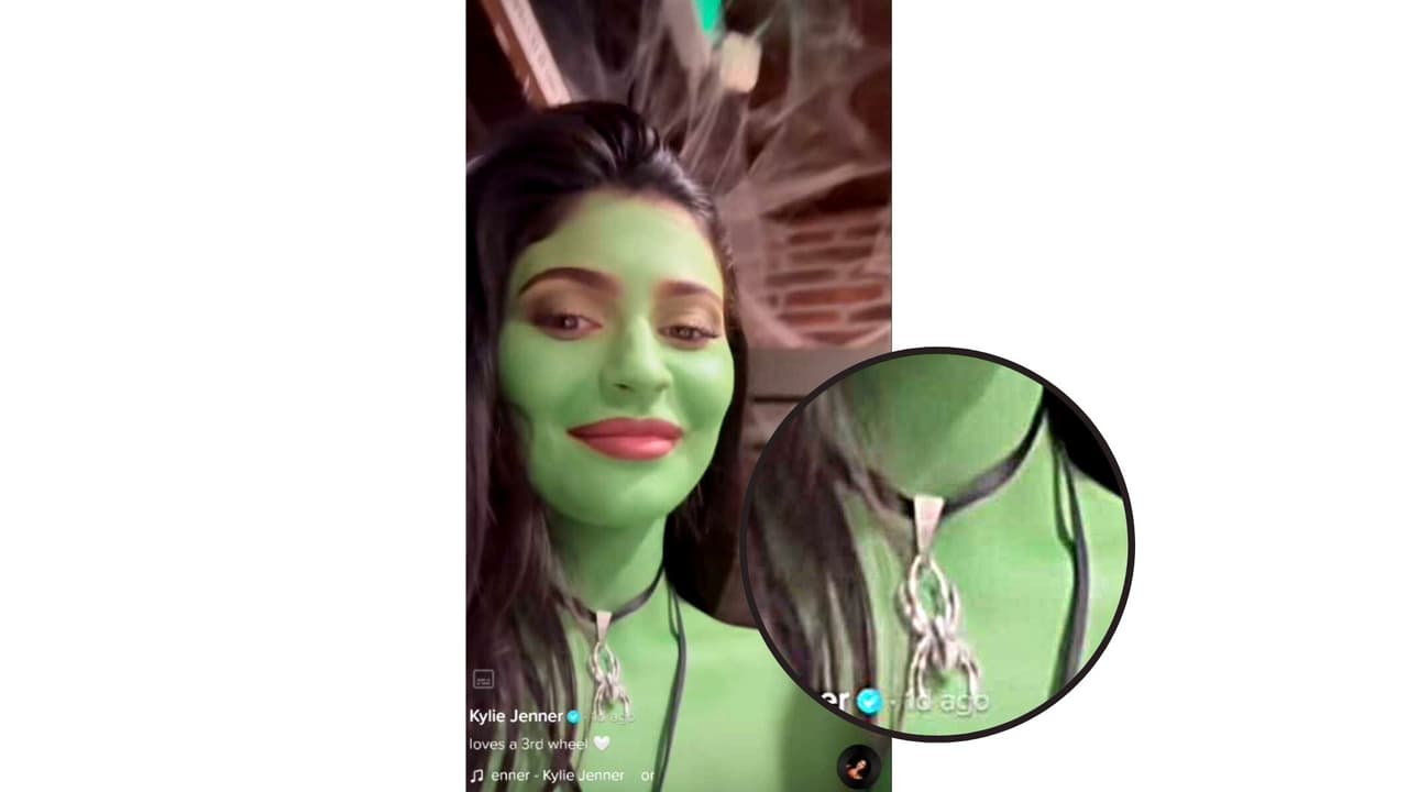 Kylie Jenner collar de araña