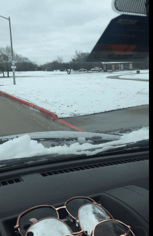 El norte de Texas vive la primera nevada del año