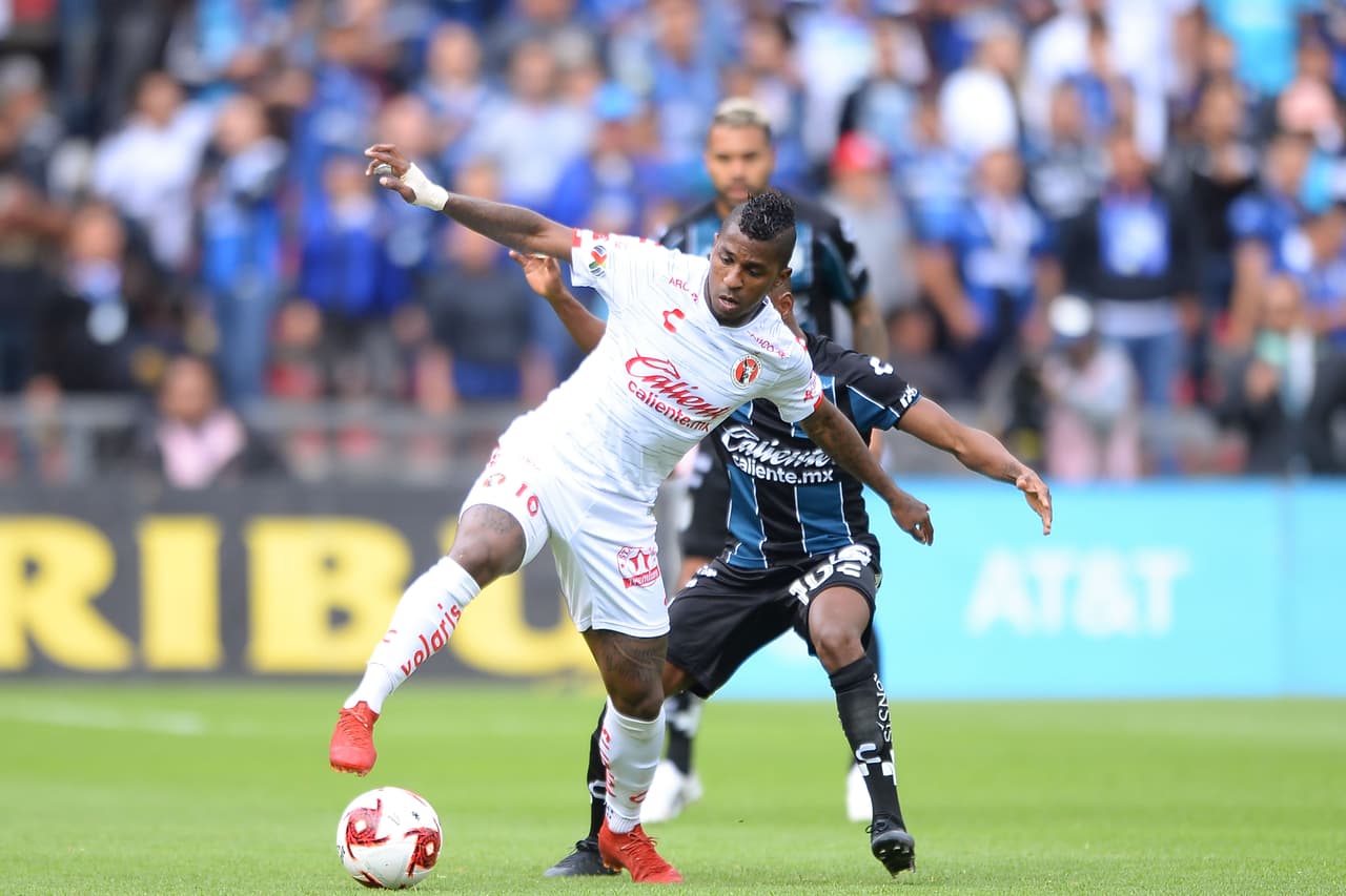 El Querétaro dominó a los Xolos de principio a fin y terminó goleándolos por 3-0 con goles de Nahuelpán, Ruiz y Castillo.