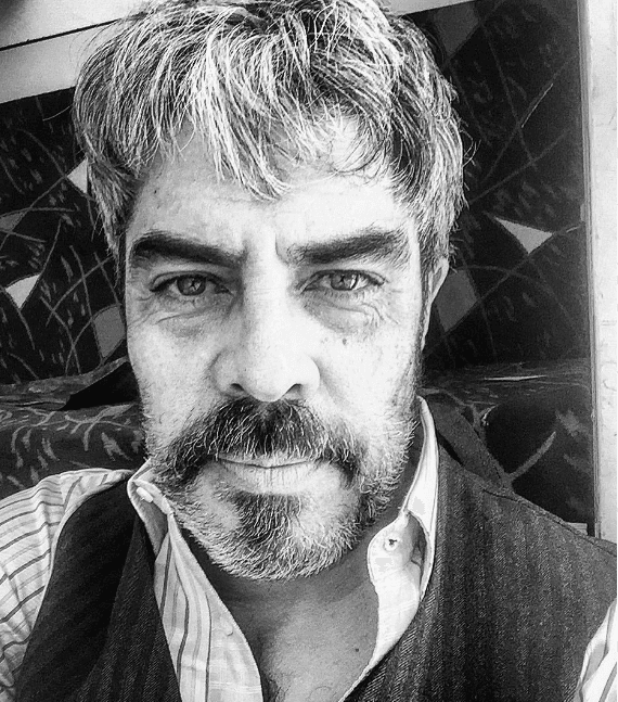 El actor Luis Gatica, recordado por sus papeles de villano en exitosas telenovelas, 
<a href="https://www.univision.com/famosos/luis-gatica-relata-lo-dificil-que-fue-ser-novio-de-victoria-ruffo-y-por-que-penso-que-era-una-pesada-fotos" target="_blank">mantuvo un noviazgo de 4 meses con la primera actriz</a> a mediados de la década de 1980, después de conocerse en las grabaciones de 'La fiera'.