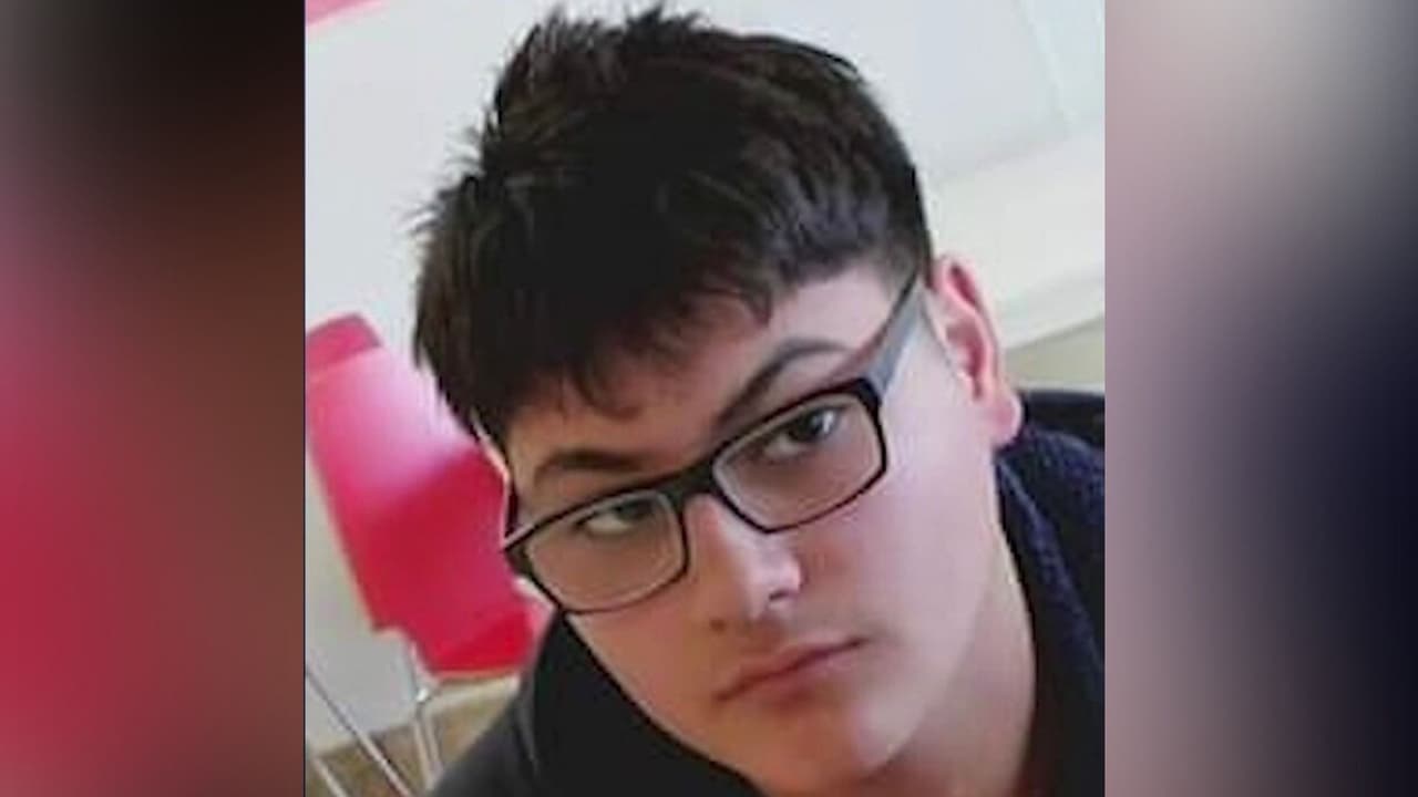 "Se volteó y le dispararon": joven hispano recibe tiro en la cara en tienda de Waukegan