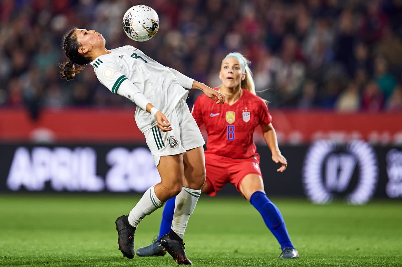 Con goles de Christen Press, Rose Lavelle y doblete de Samantha Mewis, Estados Unidos golea y elimina a México.