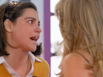 Y Alicia le sacó todos sus trapitos al sol de su pasado en tierras argentinas con el Duque de Solferino y le confesó que fue ella quien soltó el chisme en la prensa mexicana.