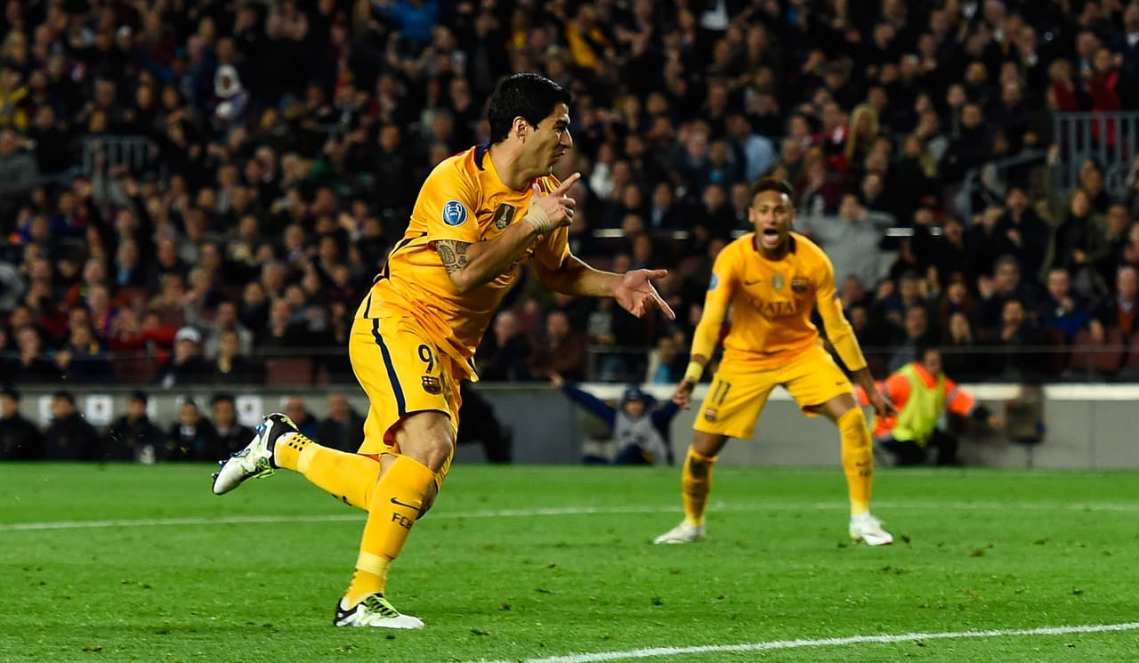 Suárez conectaba un testarazo mortal que lastimaba enormemente a los Colchoneros y que podría ser la diferencia para conseguir el pase a las semifinales en Europa.