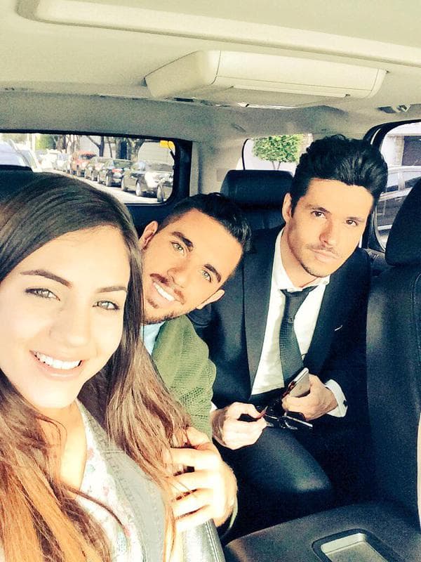 Rumbo a locación en alguna parte de la Ciudad de México.