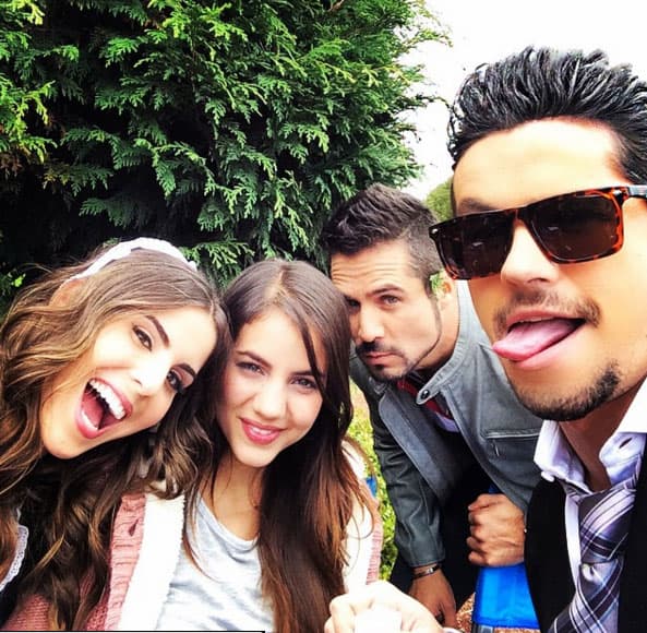 El elenco juvenil tenía muy buena amistad, pues varios ya se conocían.