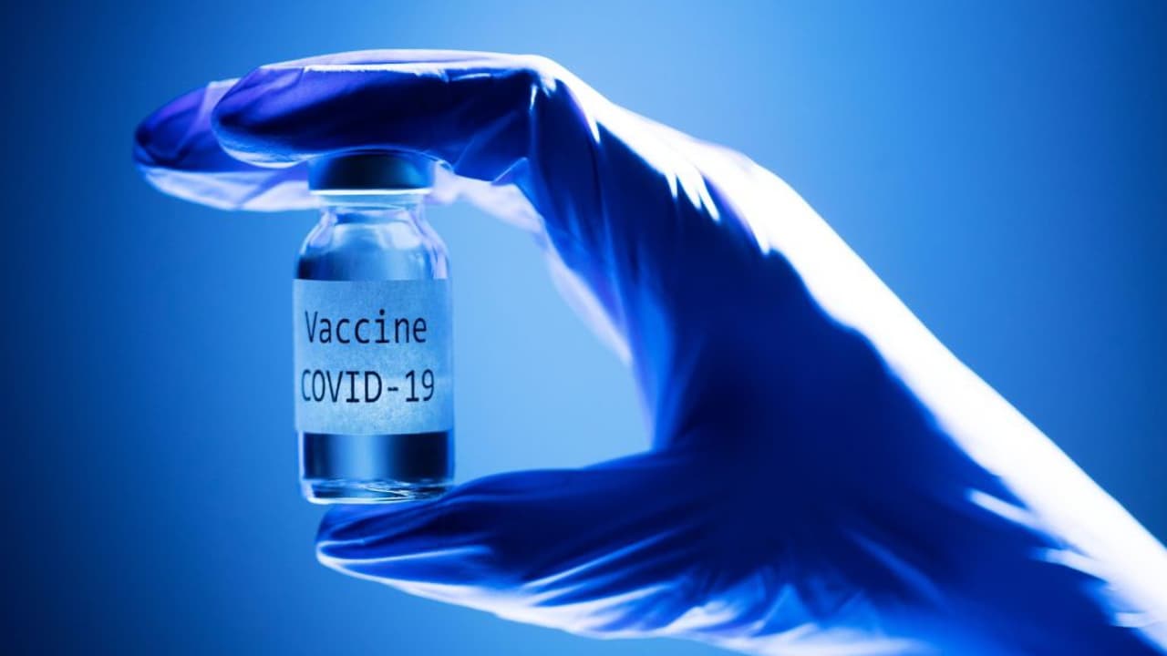 Más de 400 mil personas en Texas han recibido al menos una dosis de la vacuna contra el coronavirus