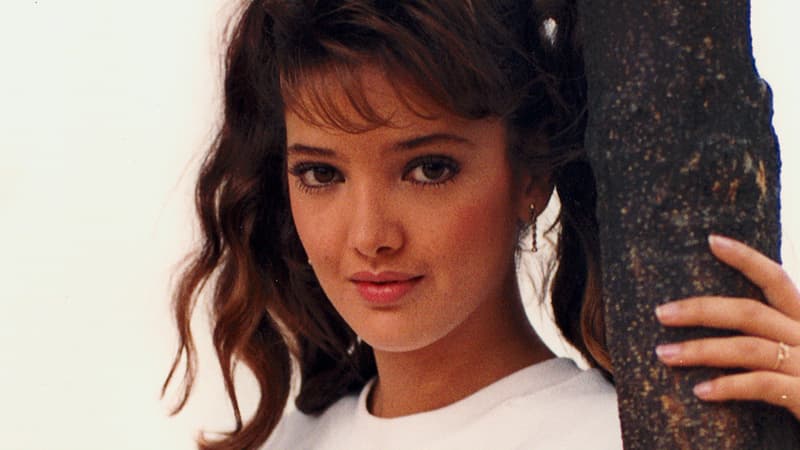 <b><a href="http://www.univision.com/temas/adela-noriega">Adela Noriega</a></b> tenía 18 años cuando la productora Carla Estrada puso sus ojos en ella para convertirla en la estrella de 'Quinceañera'.