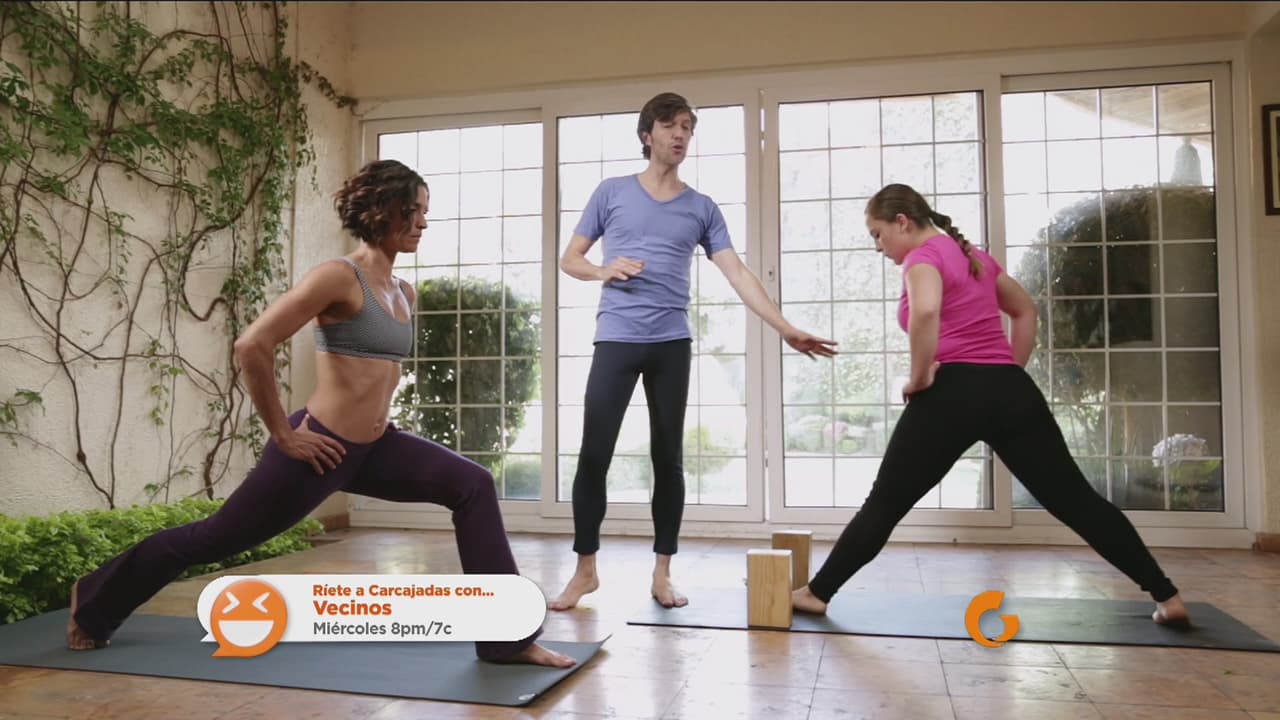 Si la postura es muy difícil para ti, puedes estirar la pierna del frente, descansar un poquito y volver a entrar.