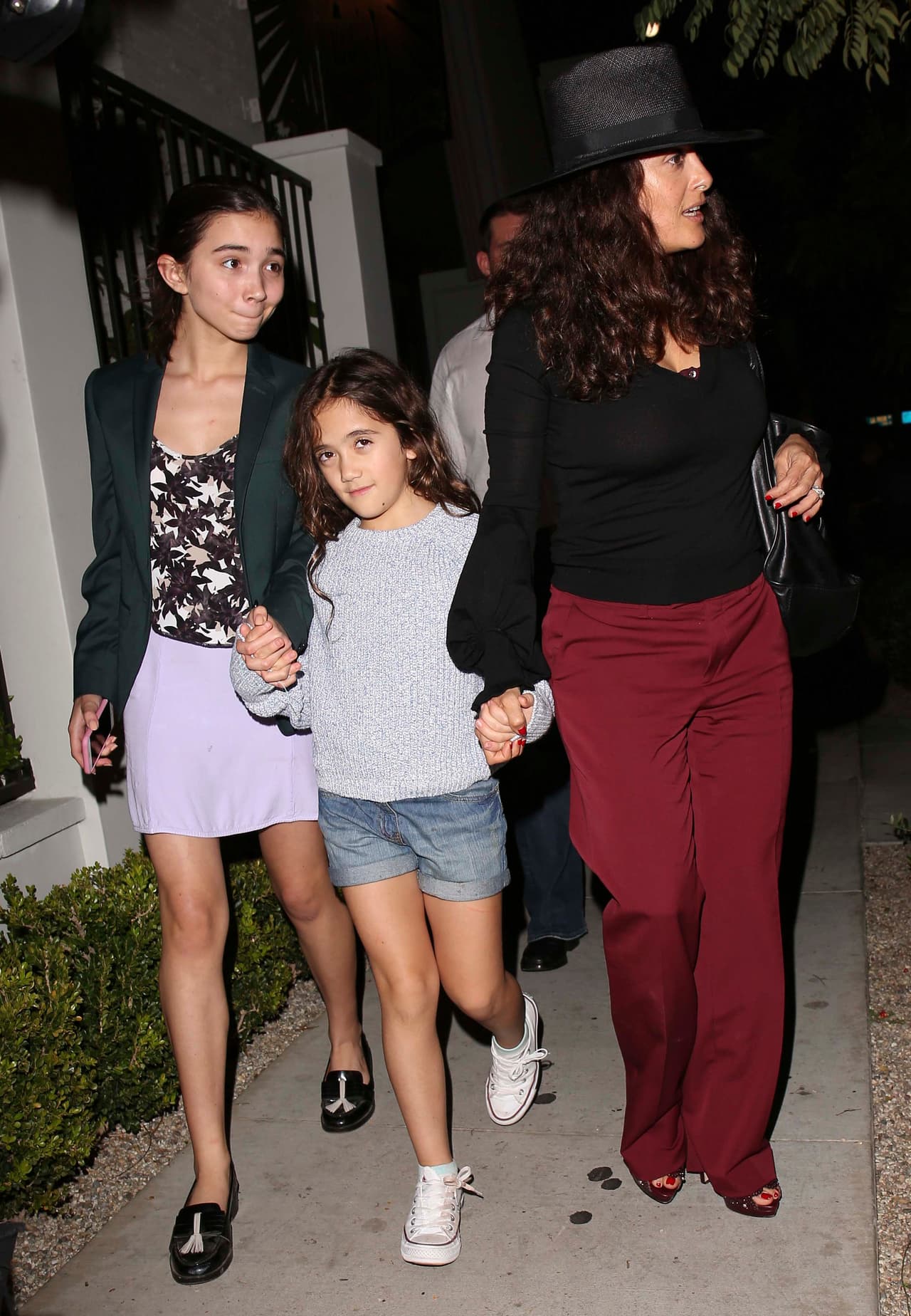 Valentina, muy linda y casual.