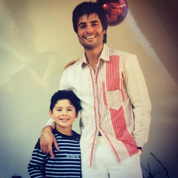 Desde que era pequeño, Lorenzo encontró en su padre a un gran ejemplo a seguir así que suele compartir muchas imágenes donde aparece junto a él y donde pone cariñosos mensajes.