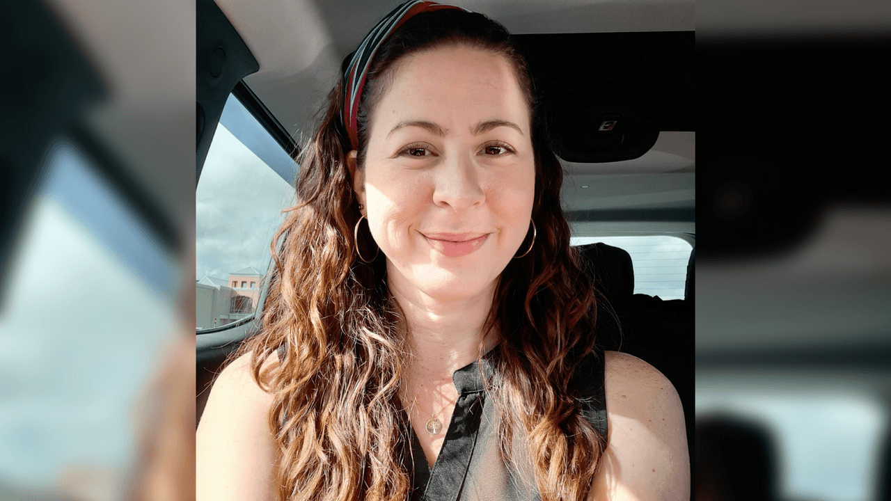 Otro caso que ha causado indignación en el pueblo puertorriqueño ha sido el asesinato de 
<a href="https://www.univision.com/local/puerto-rico-wlii/ppd-proyectos-de-ley-contra-violencia-de-genero">Andrea Ruiz Costas</a>, una mujer que fue hallada calcinada en la región de Guavate, en Cayey.
<br>