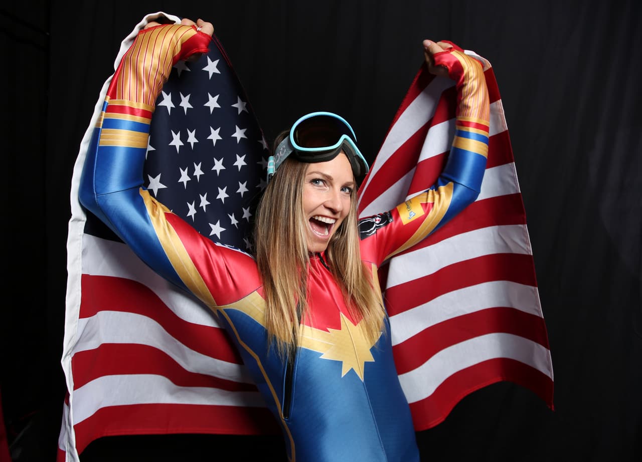 El equipo de esquí de los Estados Unidos ha llamado la atención en Pyeongchang por sus uniformes. Algunas de sus deportistas llevan a Capitán Marvel en sus trajes, mientras que entre los hombres hay quienes se visten de Capitán América.