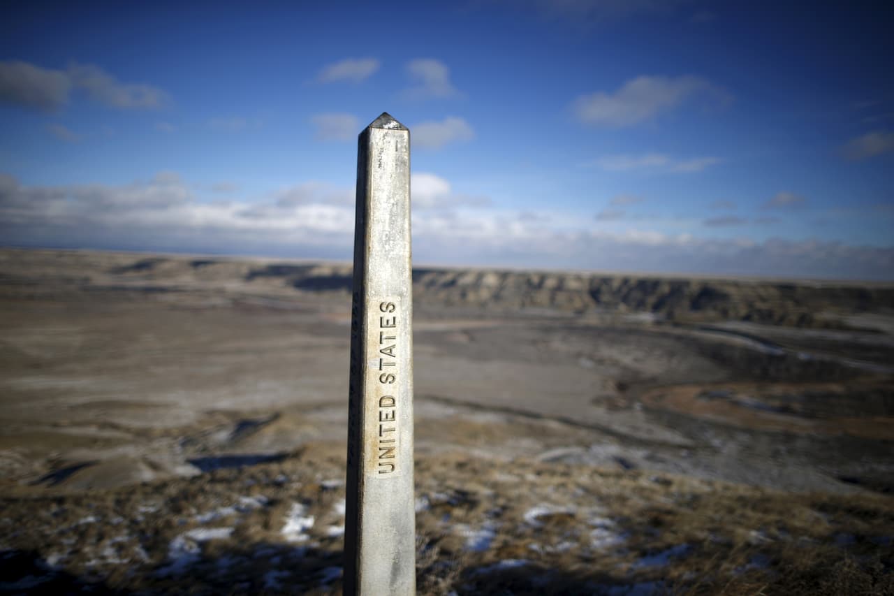 El paisaje de Canadá desde EEUU desde la frontera en Havre, Montana.