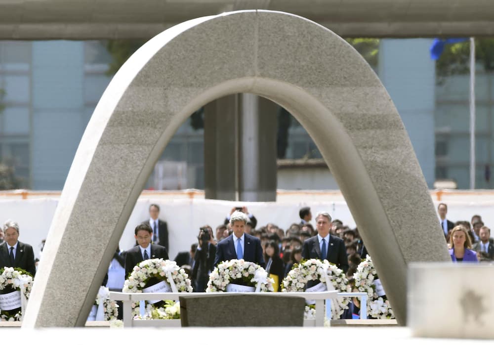 Kerry visita el memorial de las víctimas de Hiroshima