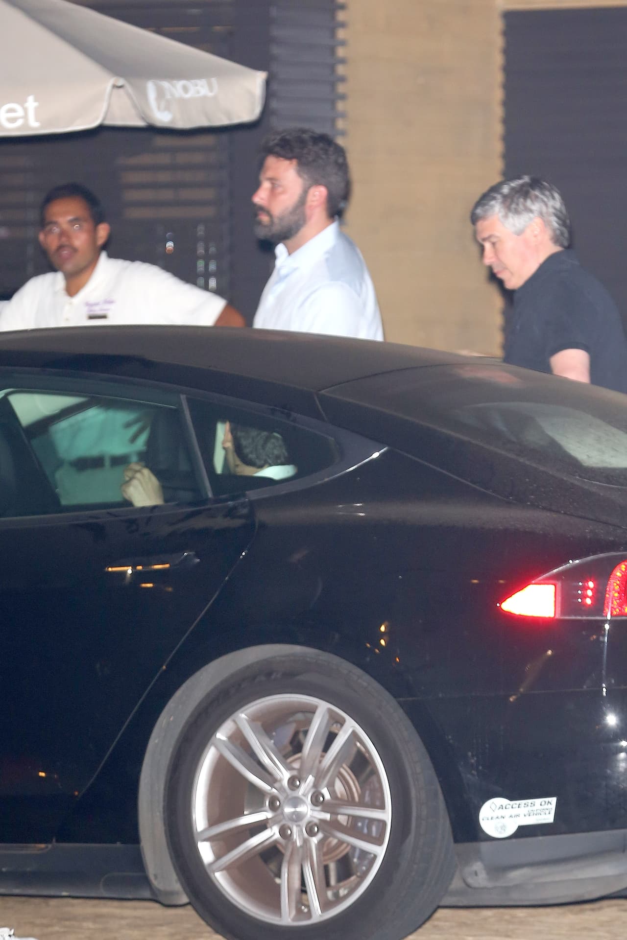 ¿Será que Jen lo perdona? Nosotros creemos que sí.