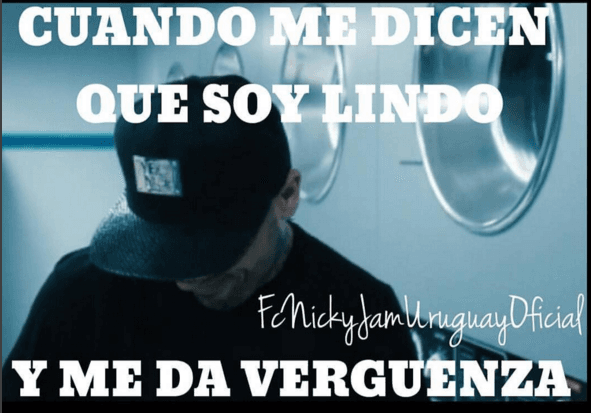 Un chico que le da mucha pena.