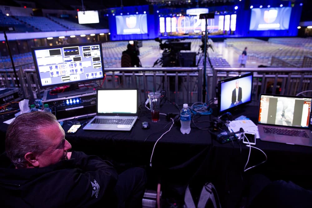 En el foro, organizado en conjunto con CDP, participan los candidatos presidenciales demócratas Corey Booker, Pete Buttigieg, Julián Castro, Kamala Harris, Amy Klobuchar, Bernie Sanders, Tom Steyer y Andrew Yang.