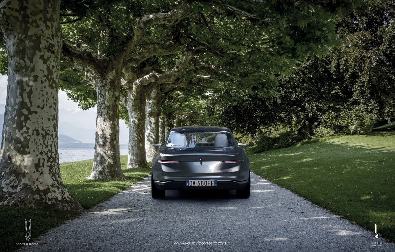 VMC espera poder mostrar un prototipo funcional del 
<b>Varsovia Concept</b> alguno de los auto shows del circuito 2016-2017. La compañía dice que de tener una buena recepción del público podrían comenzar a construir el vehículo, en una producción limitada a 50 autos por año, después de 2018. Un estimado tremendamente optimista, sobre todo si tomamos en cuenta que VMC no tiene ninguna experiencia en la fabricación de vehículos.