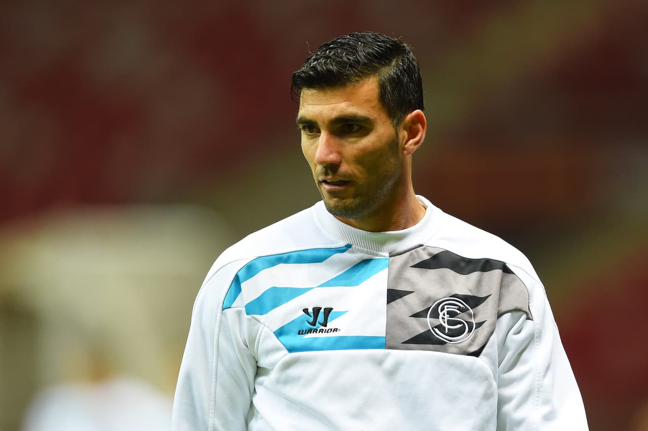 Cruz Azul busca a la 'Perla' Reyes como refuerzos