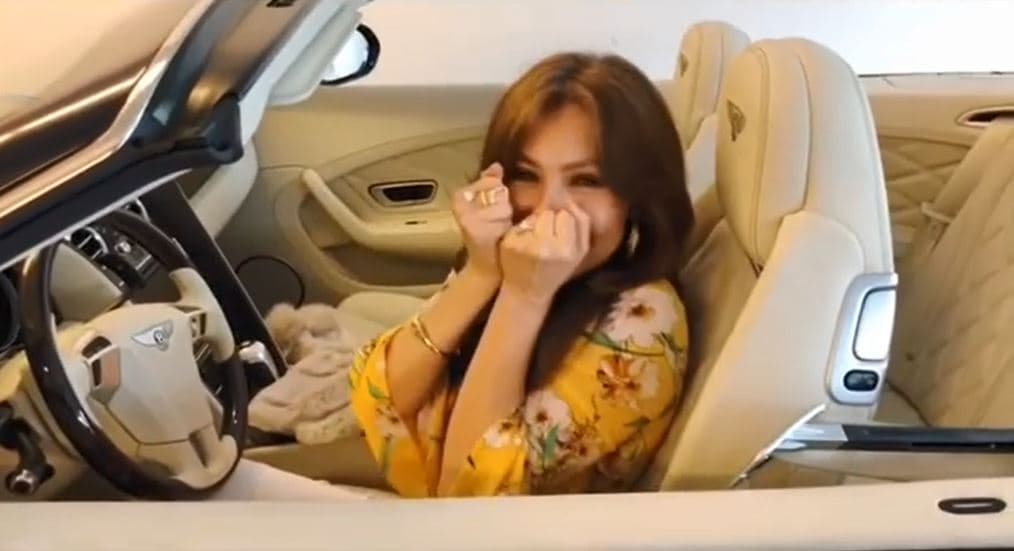 Thalía está de estreno. Con motivo del 'Día de las Madres', la cantante recibió un regalo muy especial de parte de su esposo, Tommy Mottola.