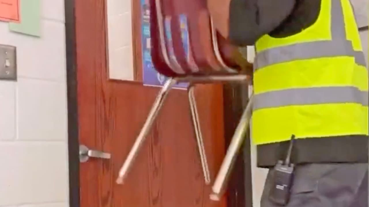 Video muestra cómo bloquear una puerta "en dos segundos" y se vuelve viral