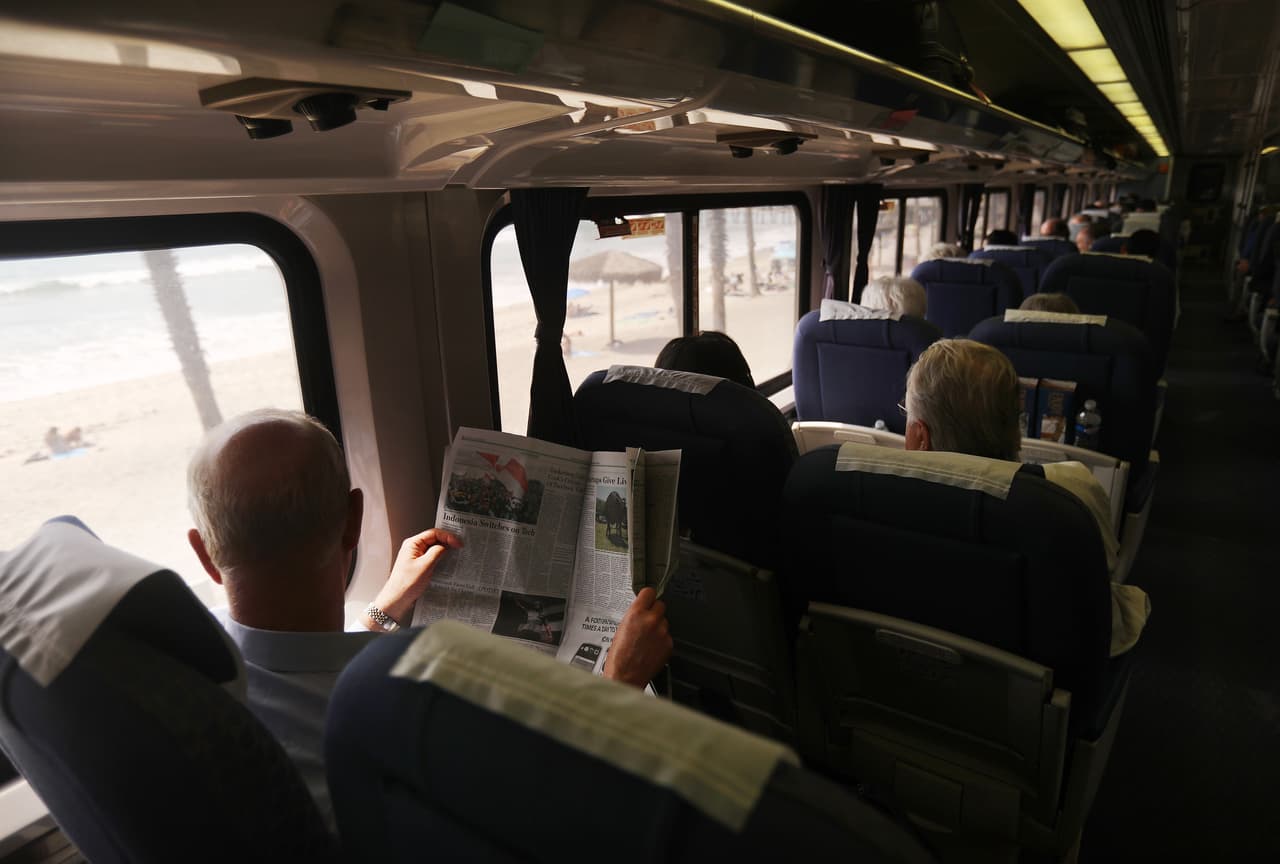 Así fue como narcos hicieron una fortuna mandando droga en trenes de pasajeros