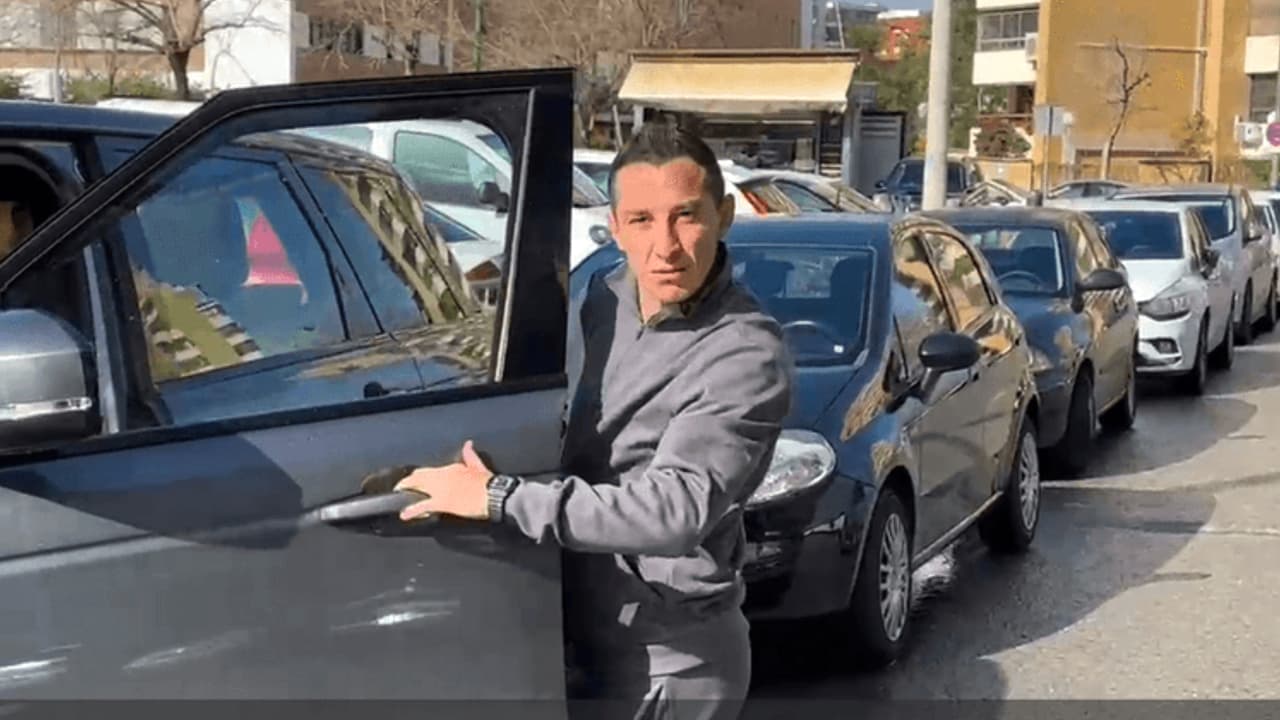 Guardado sobre si saldrá del Betis a León: “Eso vengo a ver”