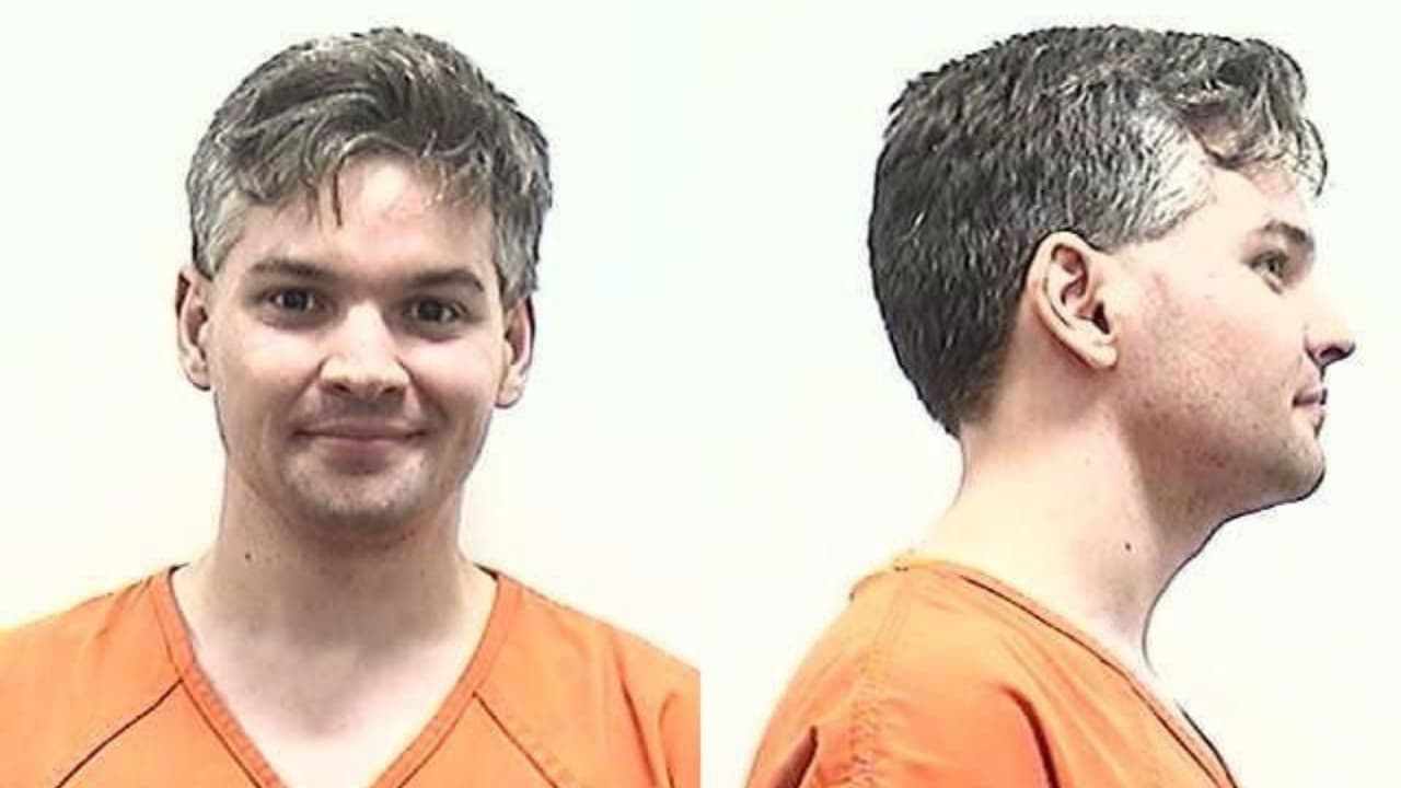 Arrestan a estudiante hispano acusado de tráfico sexual de menores