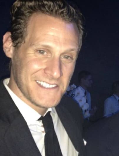 No es la primera ocasión en que Trevor Engelson hace anuncios relevantes a la par de lo que sucede en la vida de su famosa exesposa. 
<br>