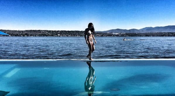 Su tienda de ropa será a través de Internet y manejará línea para damas y caballeros.