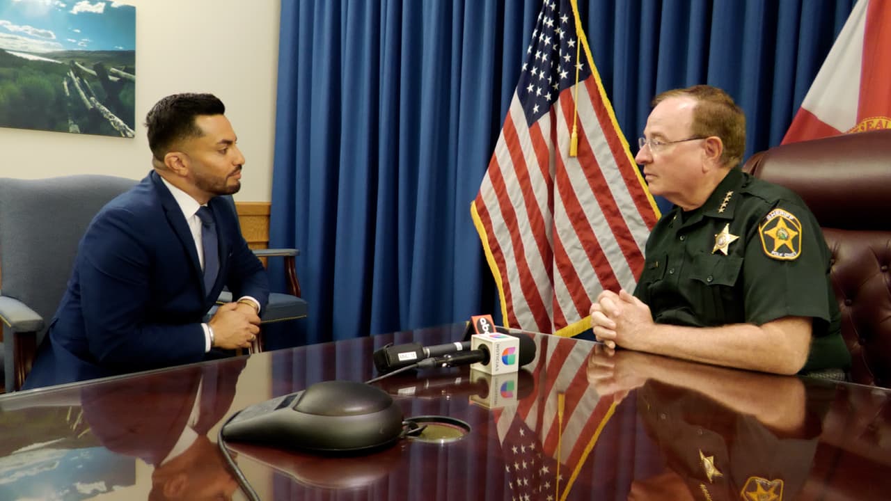 "No somos la policía de inmigración": Otro alguacil de Florida dice que no van a perseguir indocumentados bajo ley SB 1718