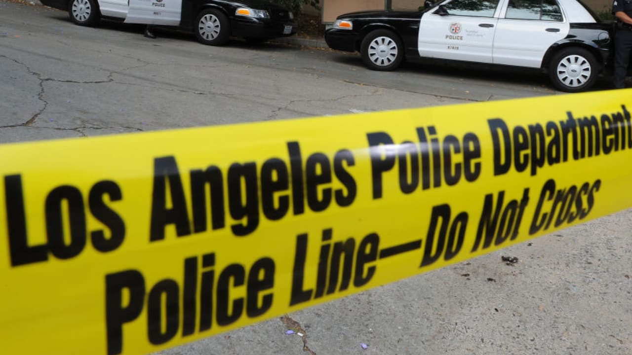 Policía frustra un robo masivo a una tienda en Los Ángeles y esto es lo que se sabe sobre los presuntos ladrones